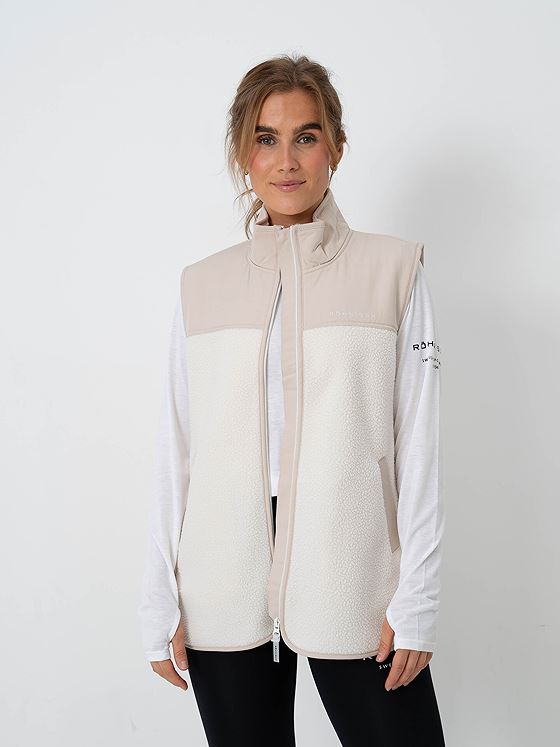 Röhnisch Phoebe Pile Vest Peyote Beige