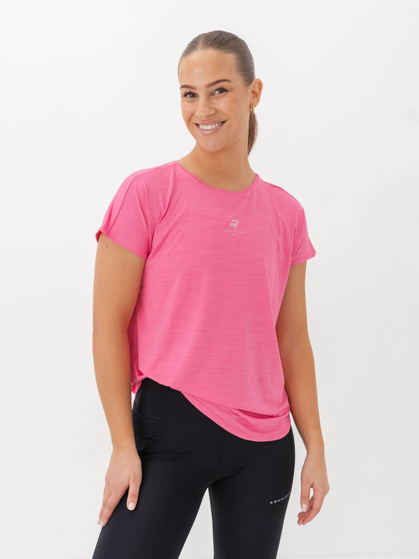 Röhnisch Motion Loose Tee Carmine Rose