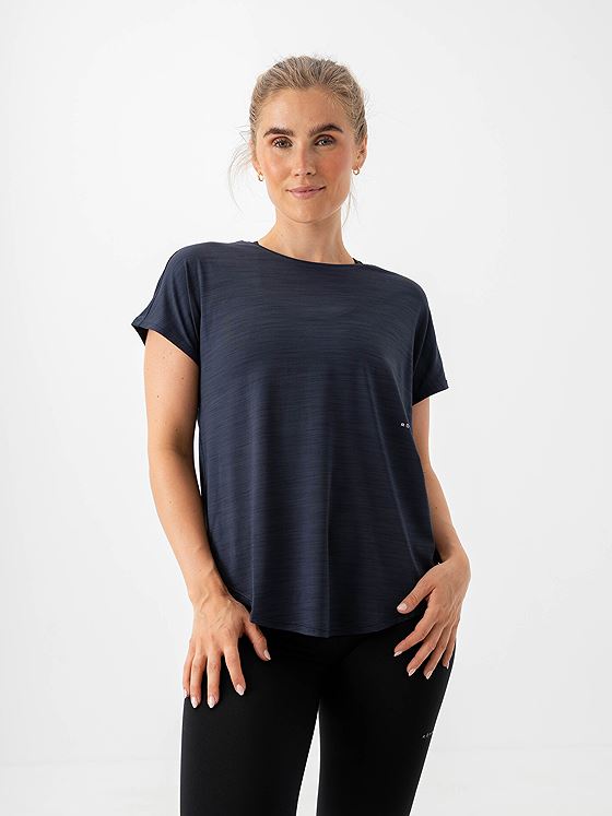 Röhnisch Motion Tee Space Navy