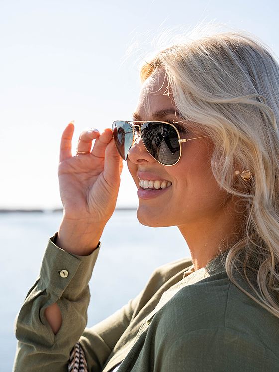Ray-Ban Aviator Large Metal Frame: Gold / Lense: Grey