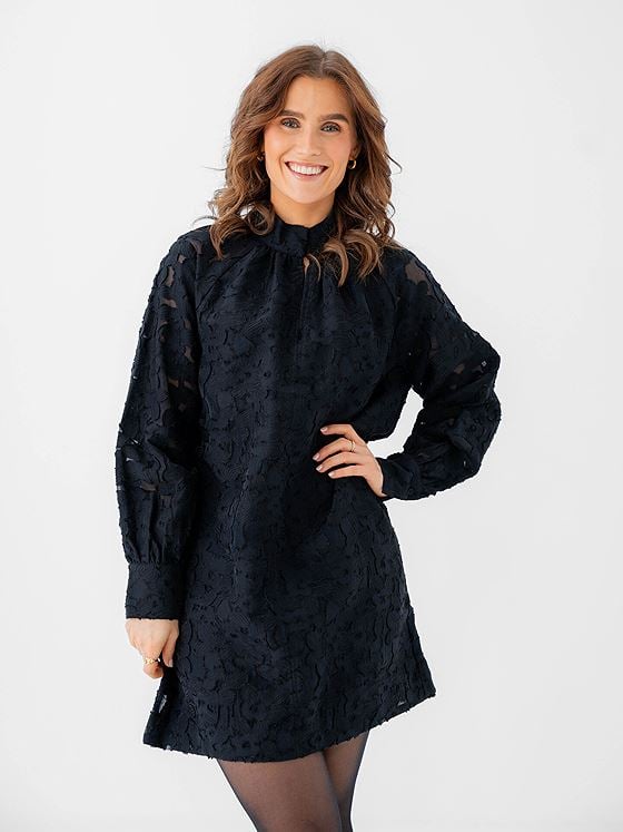 Second Female Stary Dress Black