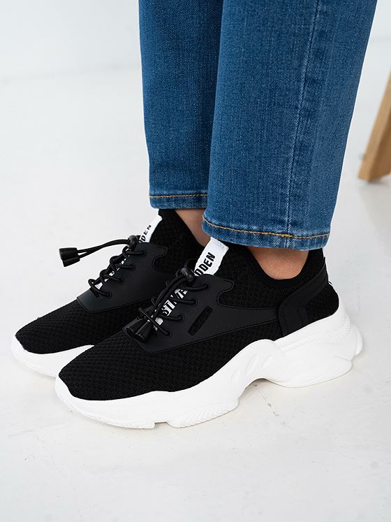 Steve Madden Match-E Sneaker Black / White