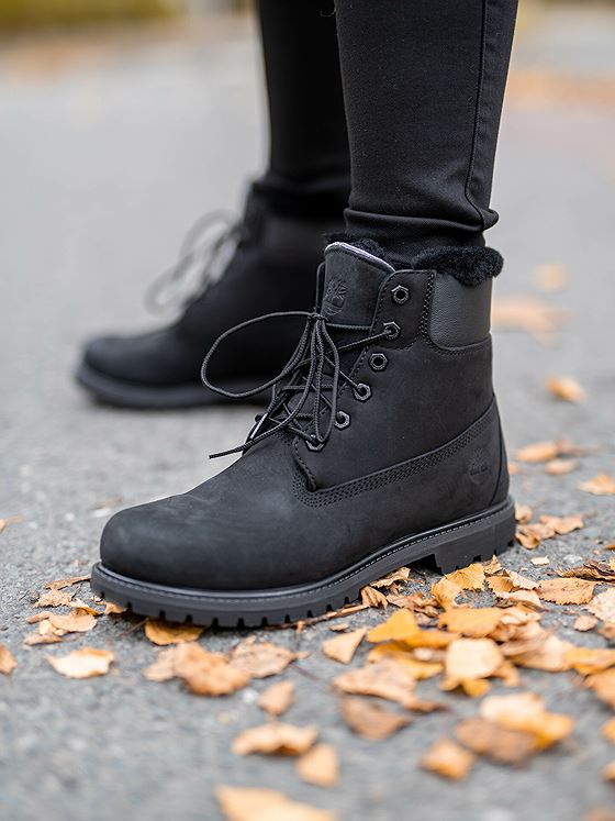 Timberland 6 inch Premium Shearling Lined Waterproof Boot Black