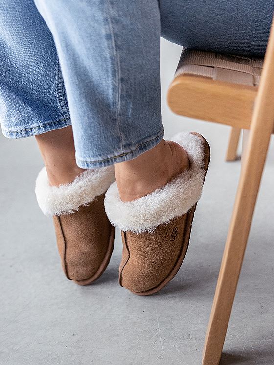 UGG Scuffette II Chestnut