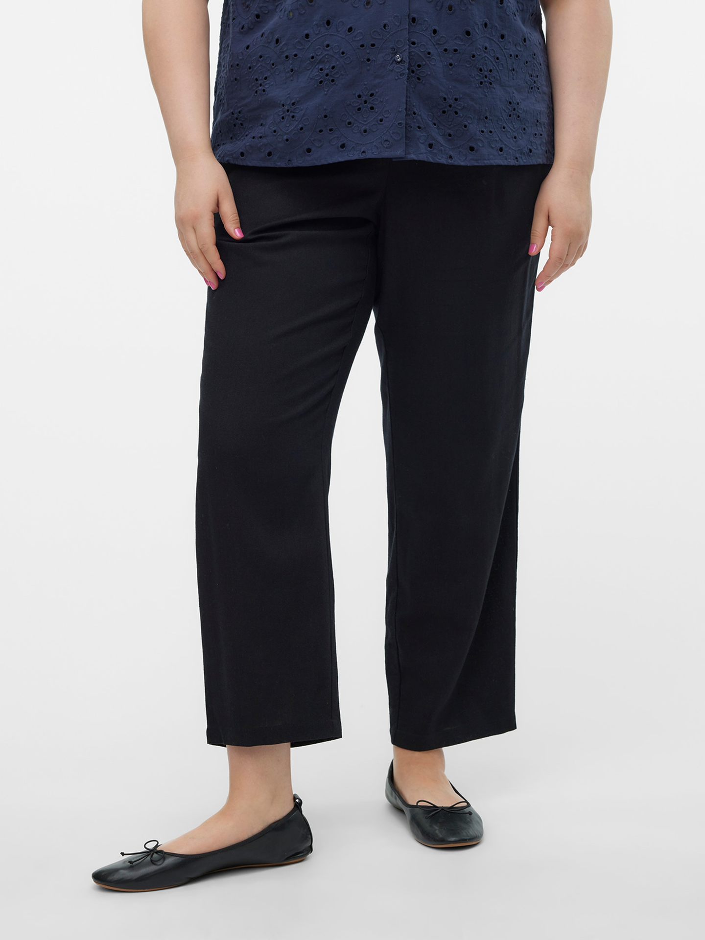 Vero Moda Curve Jesmilo Ankle Pants Black