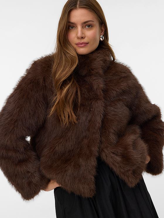 Vero Moda Monroe Short Jacket chocolate torte