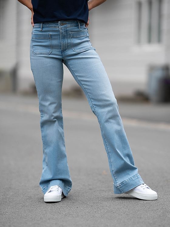 Wrangler Flare Pen Pal