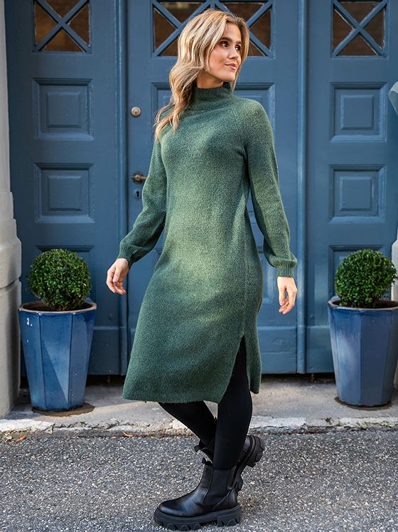 Y.A.S Balis Long Sleeve Funnel Knit Dress - Grønn