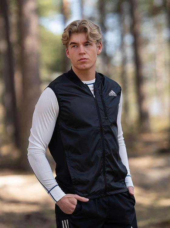 adidas Own The Run Vest Black