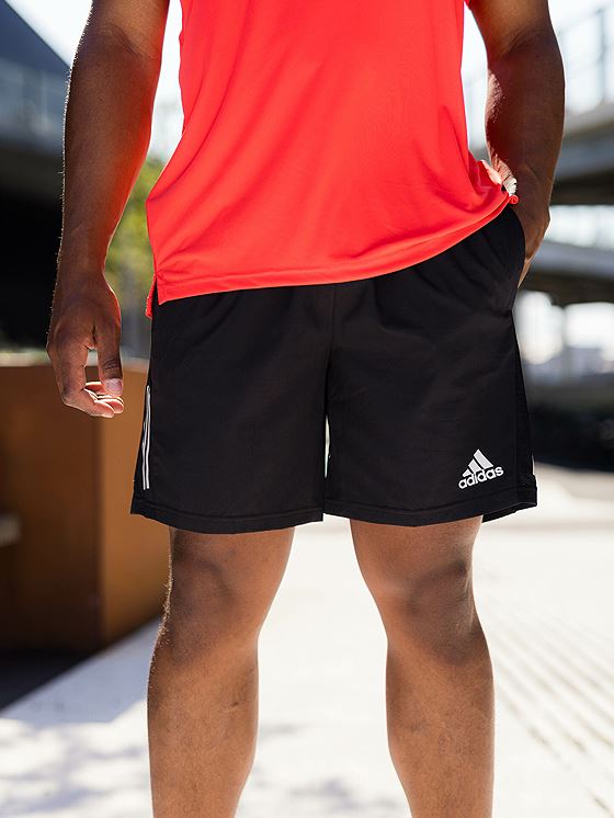 adidas Own The Run Shorts Sort