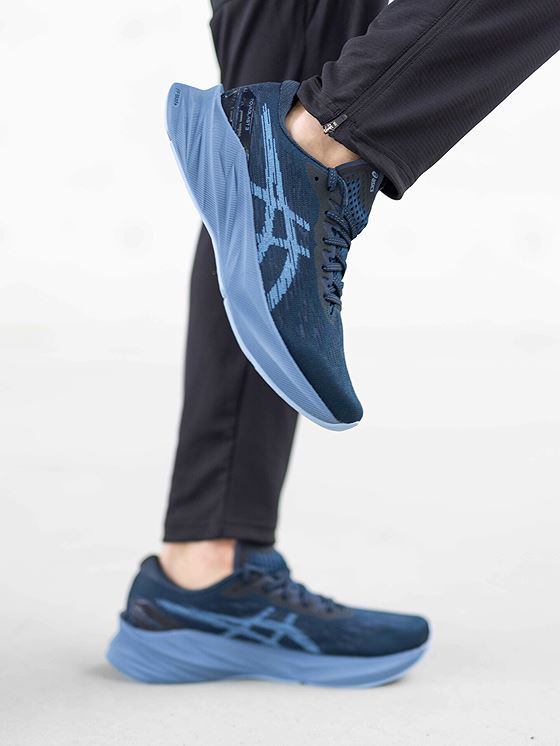 ASICS Novablast 3 French Blue/Storm Blue