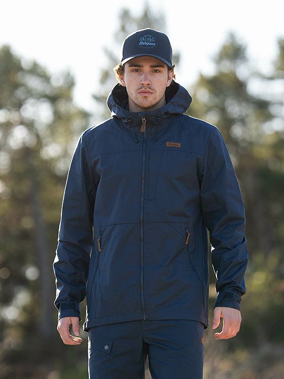 Bergans Nordmarka Leaf Light Wind Jacket Men Navy Blue