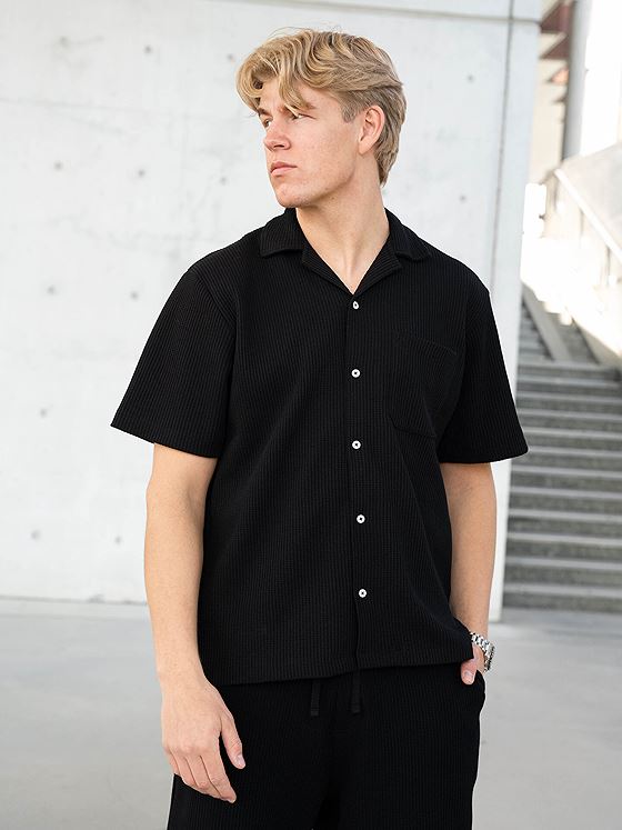 Selected Homme Boxy Casper Waffle Short Sleeve Shirt Sort