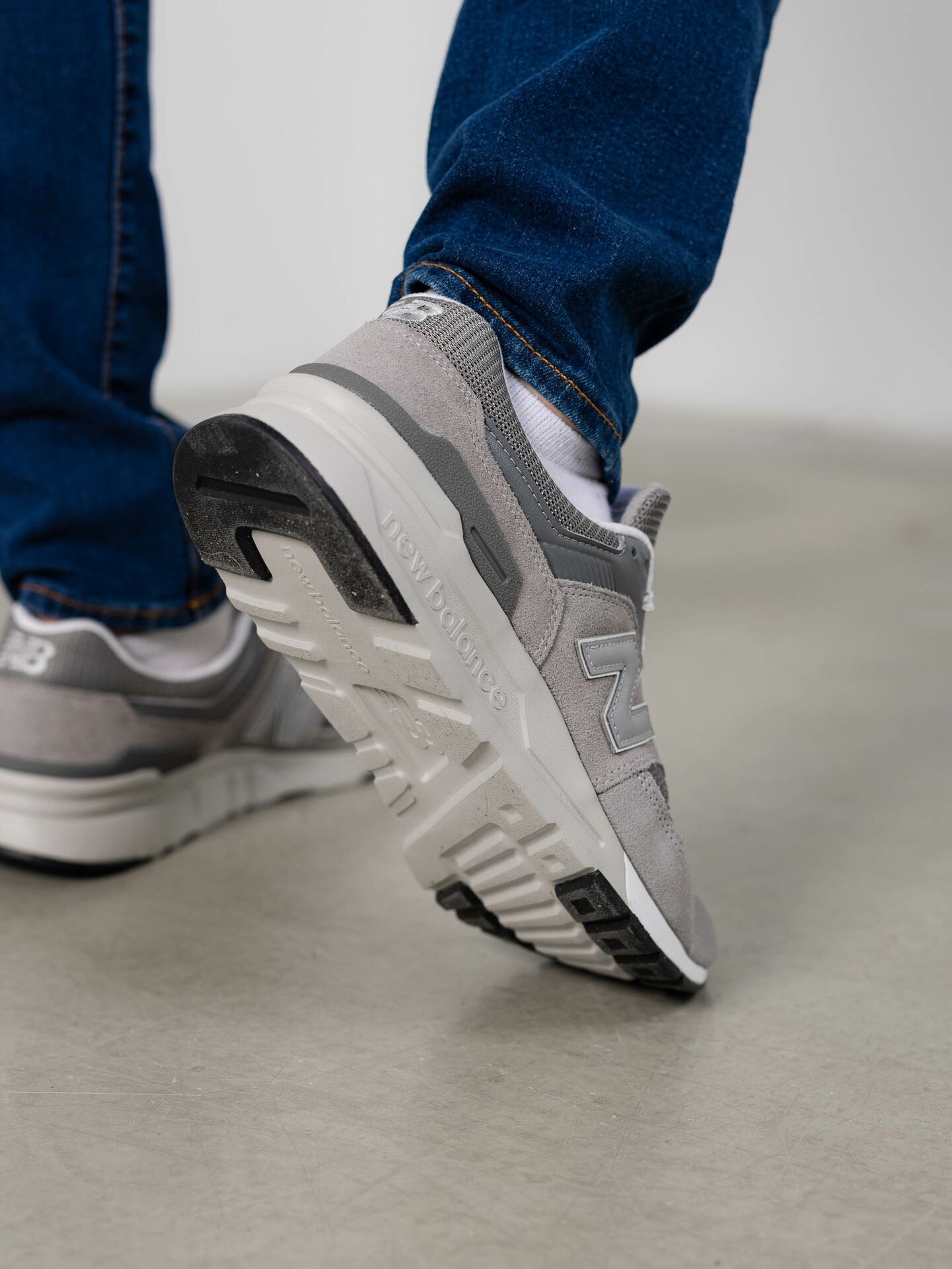 New Balance CM997 Grå