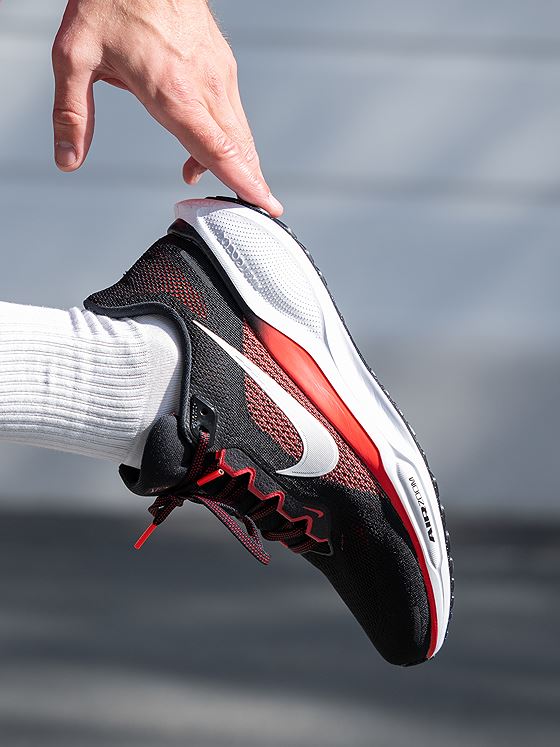 Nike Pegasus 41 Black / White-Fire Red