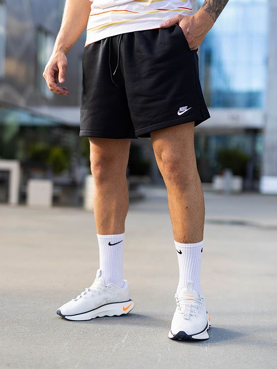 Nike Club Flow French Terry Short Black