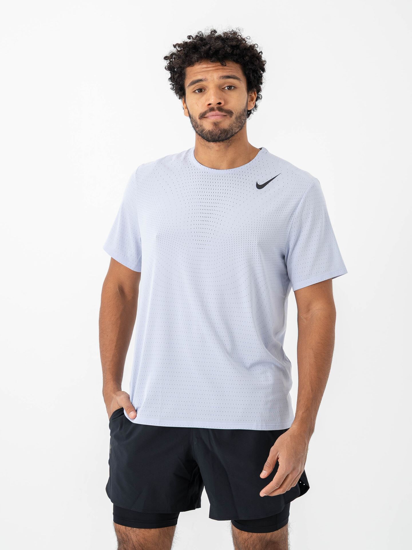 Bilde av Dri-FIT  ADV Aeroswift SS Tee