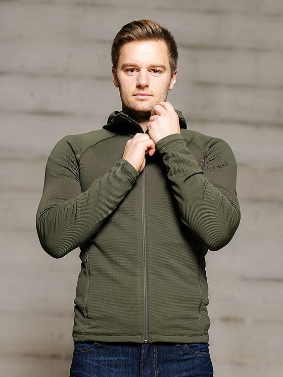 Peak Performance M Midlayer Zip Hood Grønn - Main Image