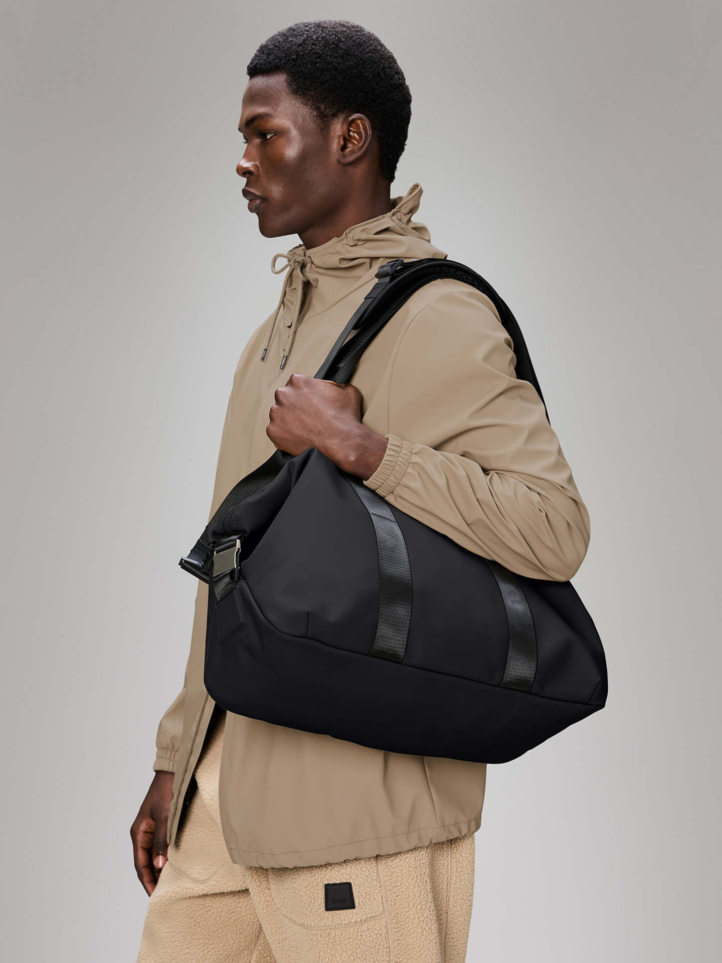 Rains Valera Weekend Bag Small W3 Black