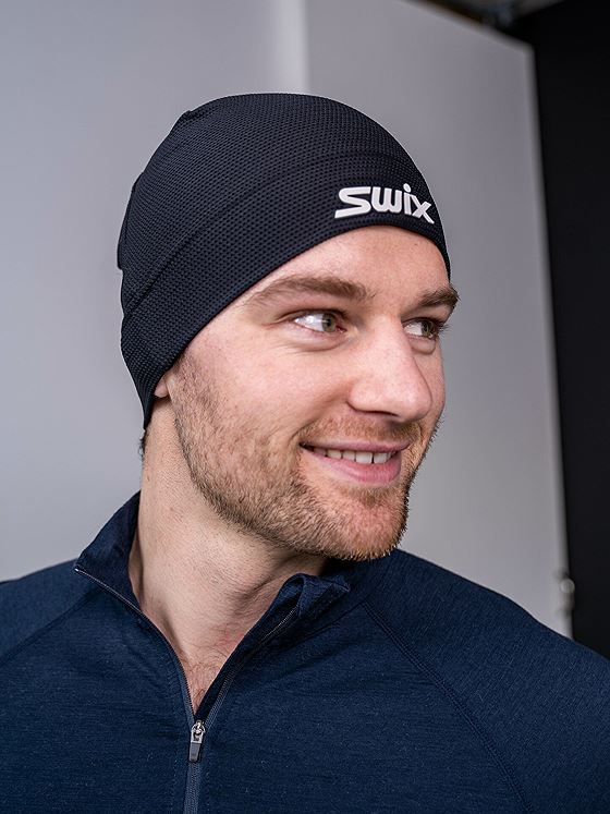 Swix Race ultra light hat Black