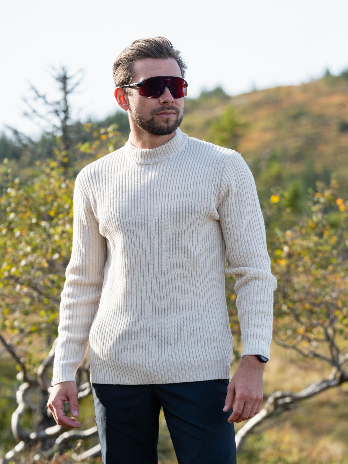 Twentyfour Mode Rib RN Sweater Gråhvit