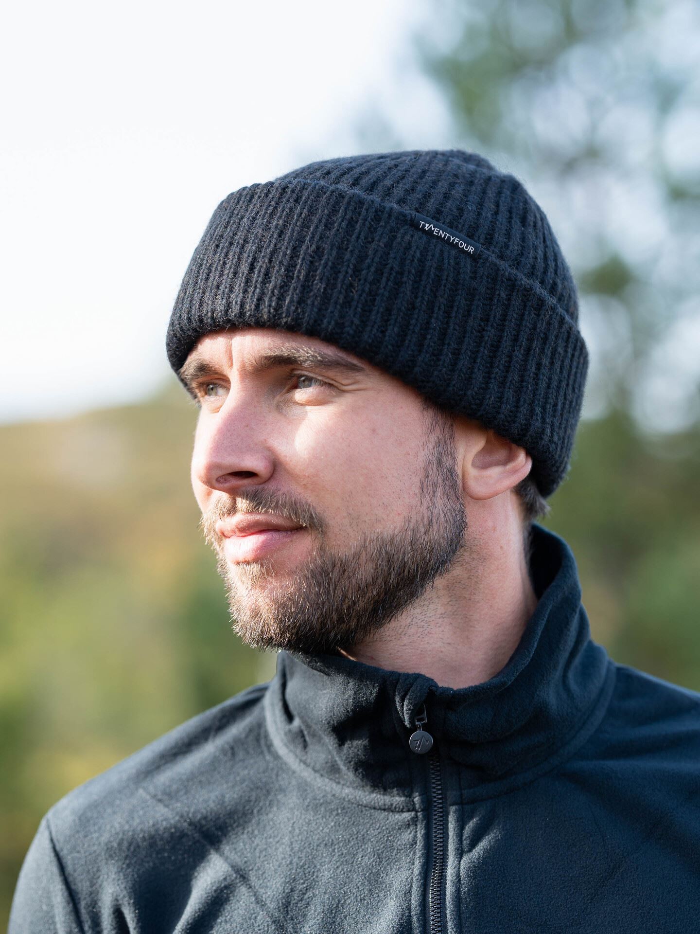 Twentyfour Mode Ari Lue Sort