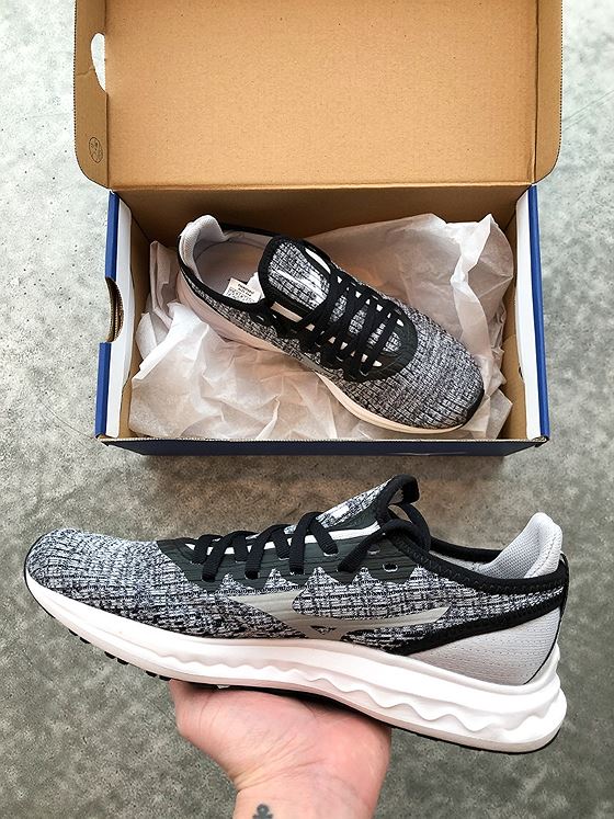 Mizuno Wave Polaris SP 2 Sort