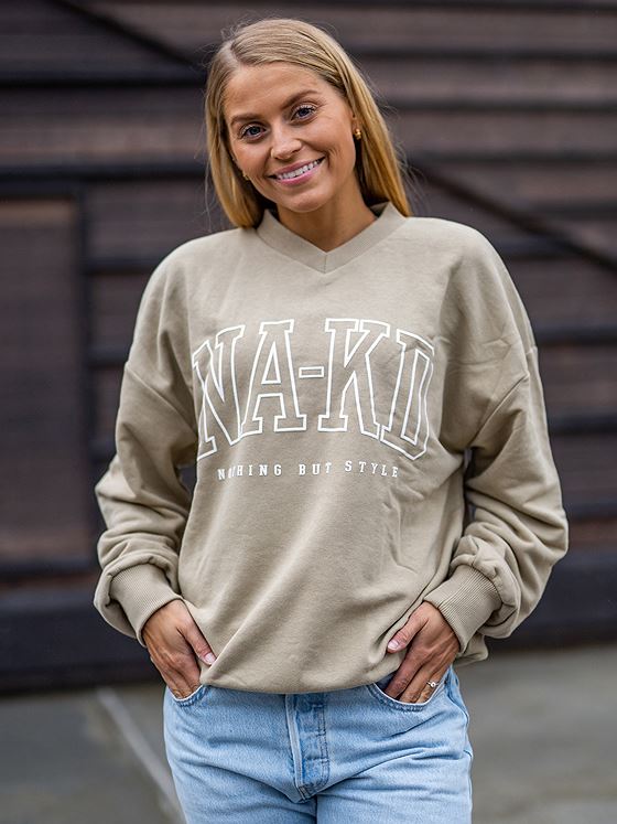 NA-KD Printed V-Neck Beige med hint av grønn