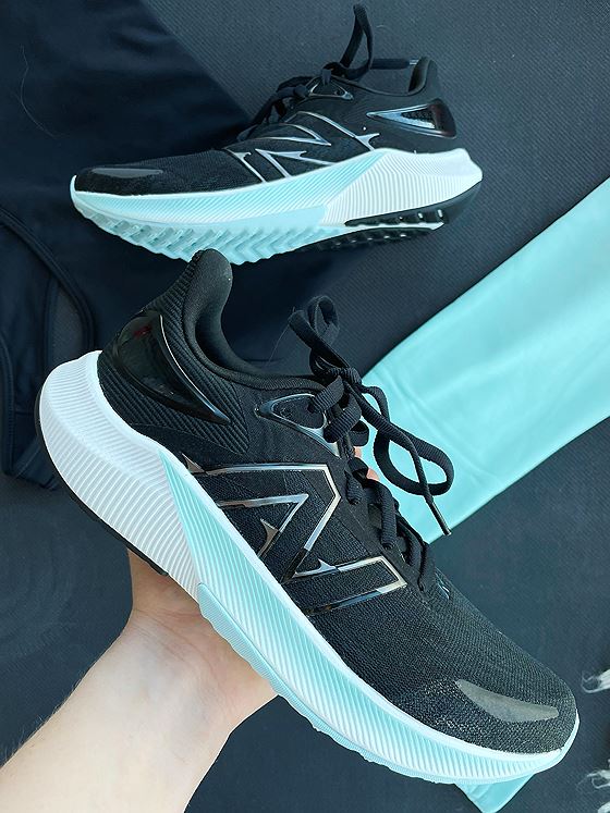 New Balance Fuel Cell Propel Black with pale blue