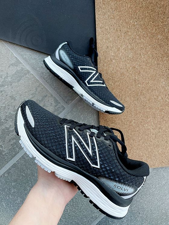 New Balance Solvi V3 Black / Light Cyclone