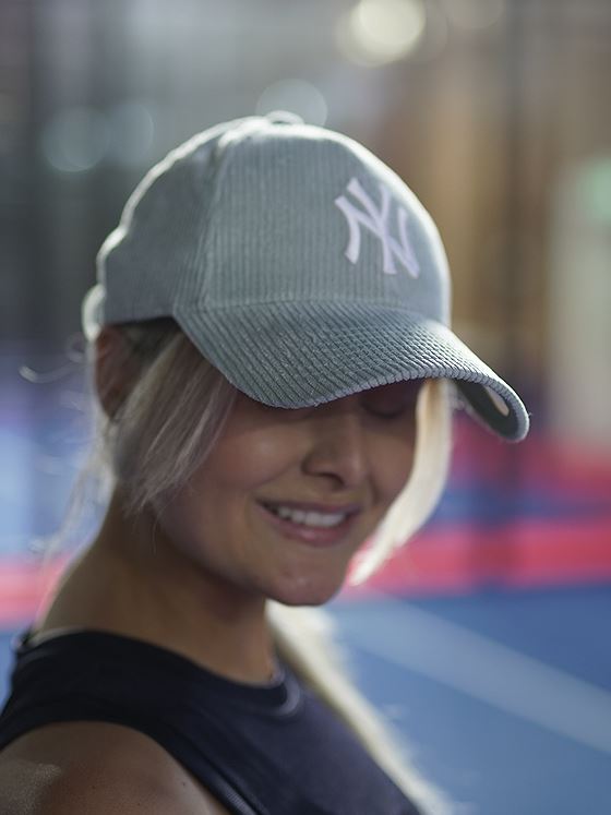 New Era 9FORTY Womens Fashion Cord Green