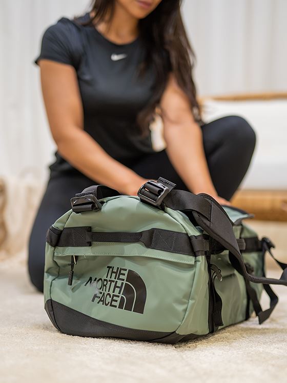 The North Face Base Camp Duffel Small Dyp grønn