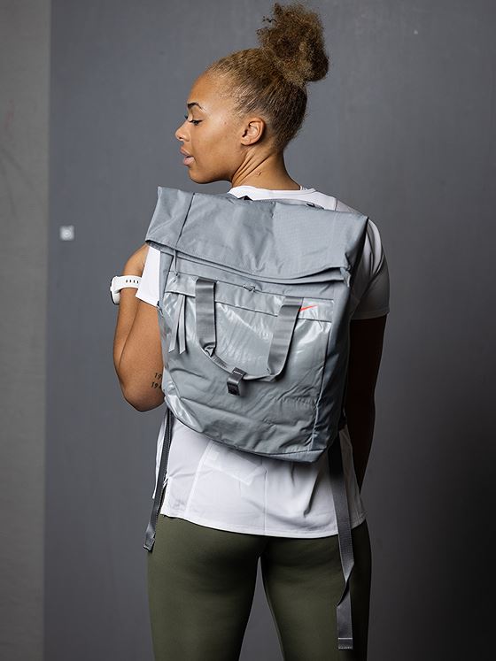 Nike Radiate Bag Grå