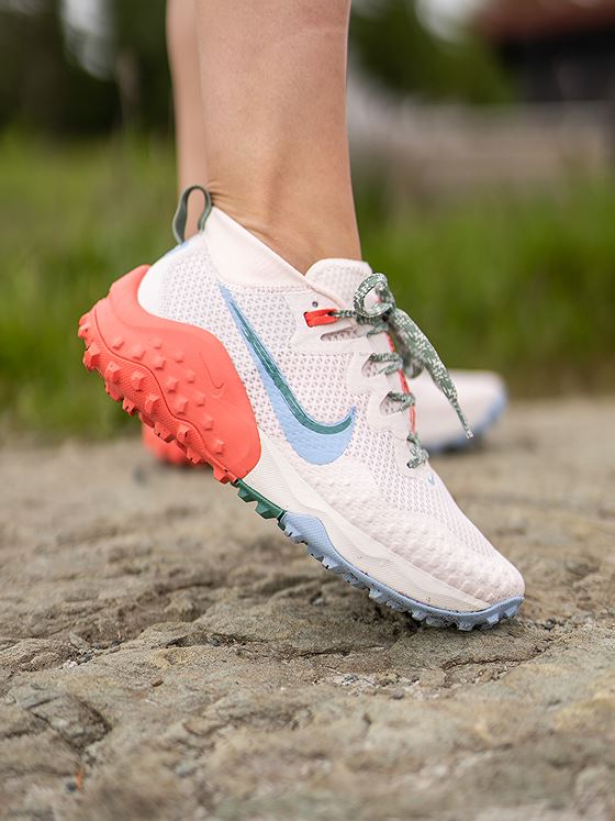 Nike Nike Wildhorse 7 Light soft pink/ aluminium magic ember