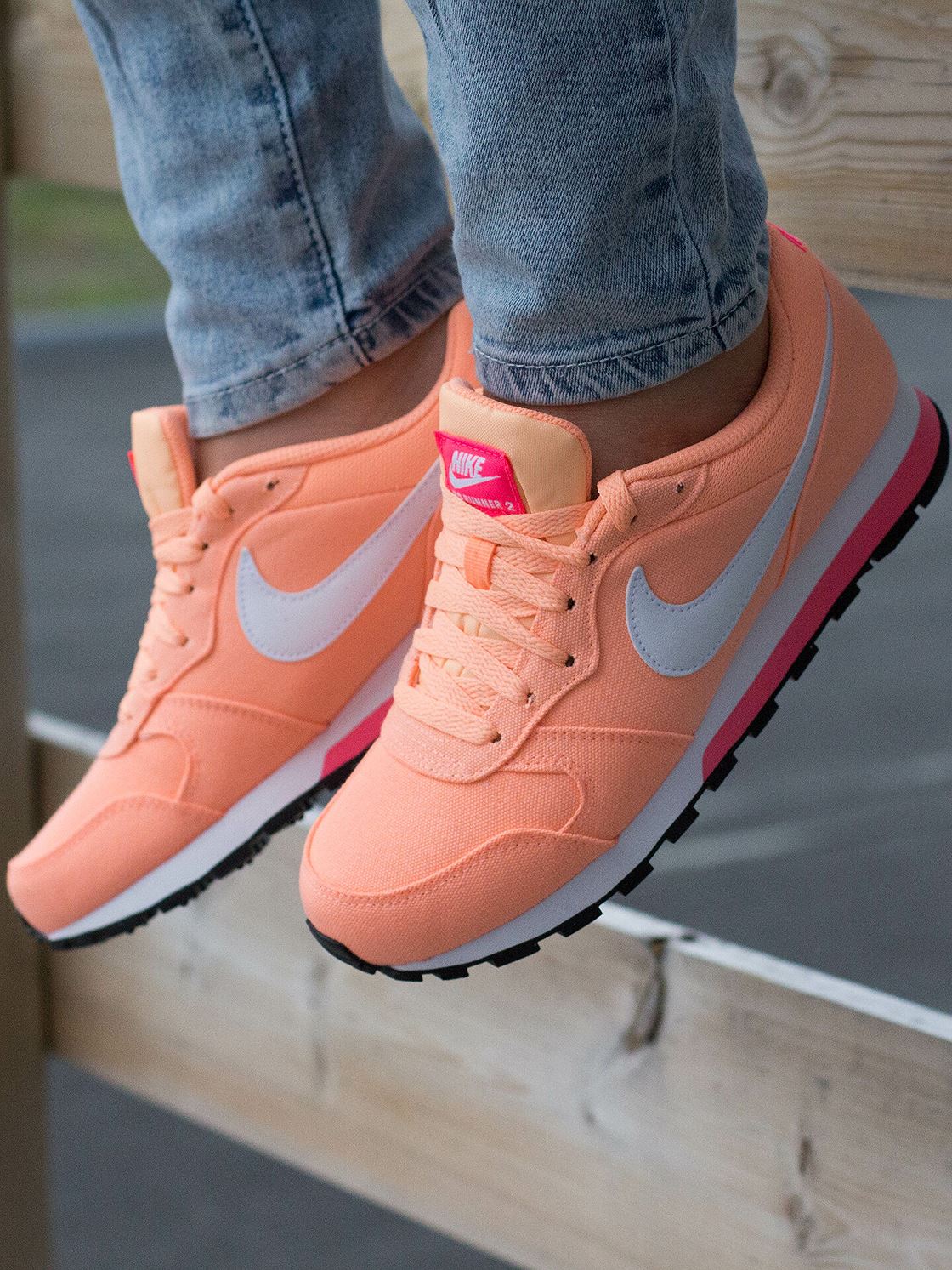 Nike MD Runner 2 - SUNSET GLOW | Getinspired.no