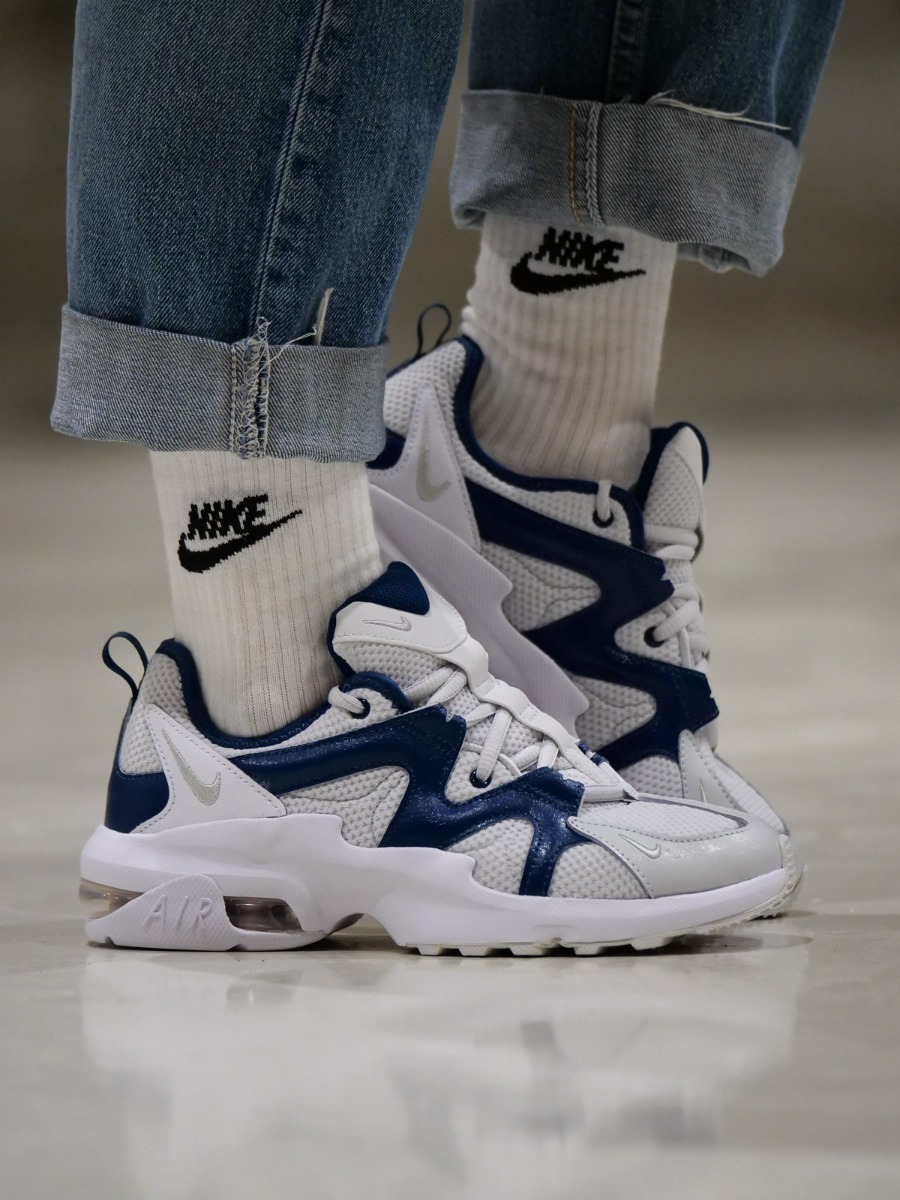 nike air max graviton blue