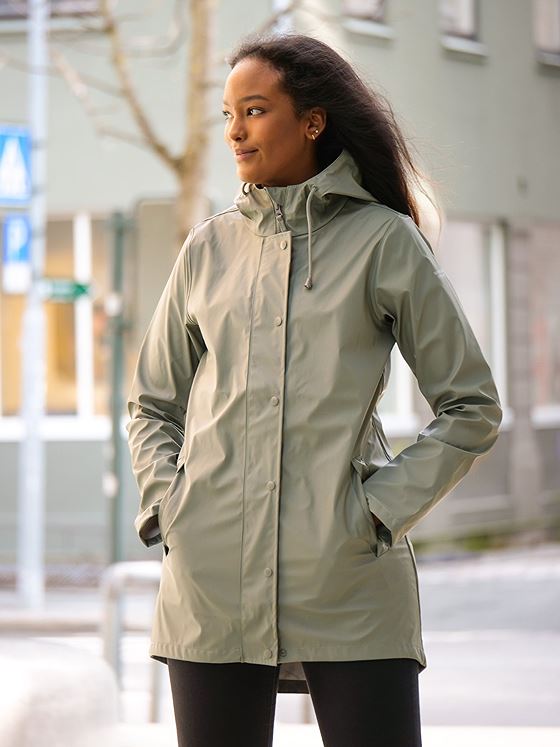Weather Report Petra Rain jacket Agave Green
