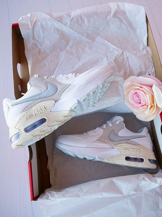 Nike Air Max Excee White/ Aura-Pale Ivory-Light Cream