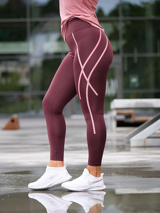 Röhnisch Uplift Stripe Tights Dark Wine