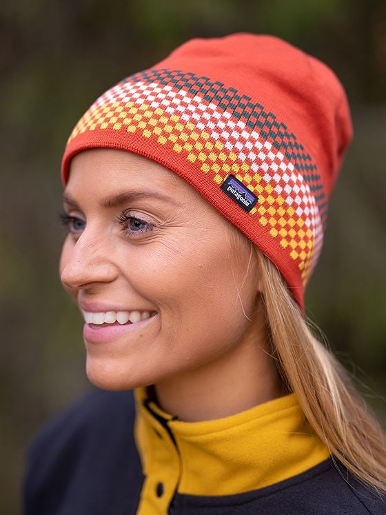 Patagonia Beanie Hat Logo Belwe Mini Rød, gul, hvit og grå
