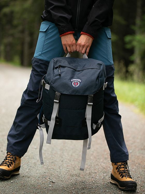 Twentyfour Finse 22L Ryggsekk Blekkblå