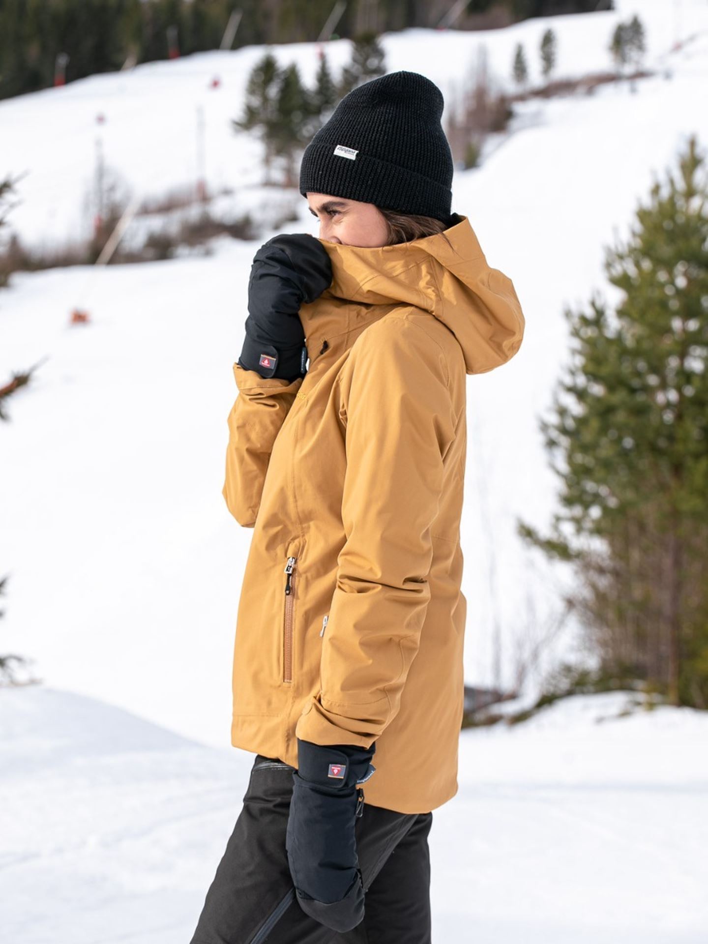 Bergans Stranda Insulated Hybrid Jacket Dark Mustard Yellow Getinspired.no