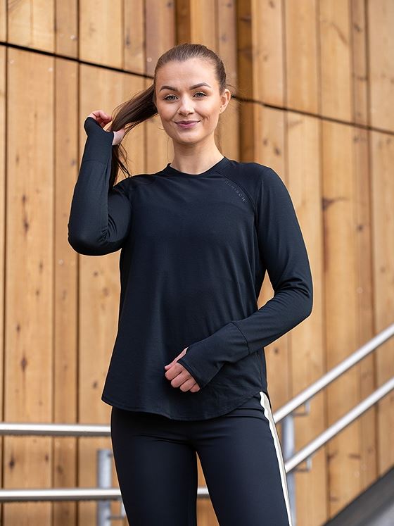 Röhnisch Clara Loose Long Sleeve Black