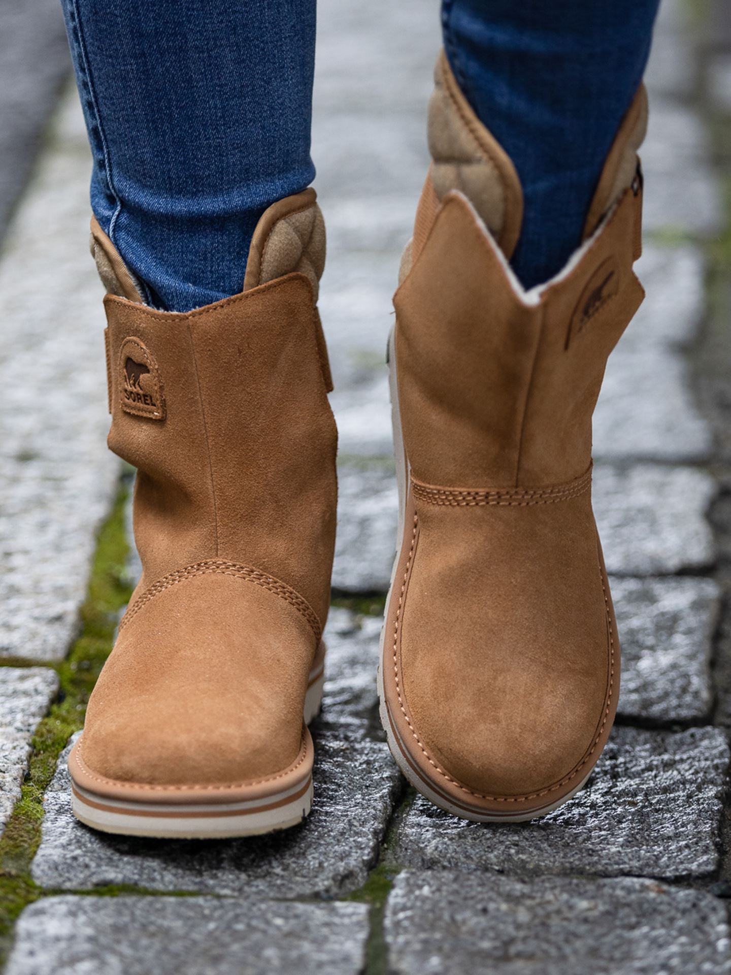 Sorel hotsell newbie beige