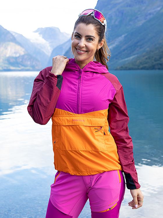 Twentyfour Flåm Light Anorakk Fuksia