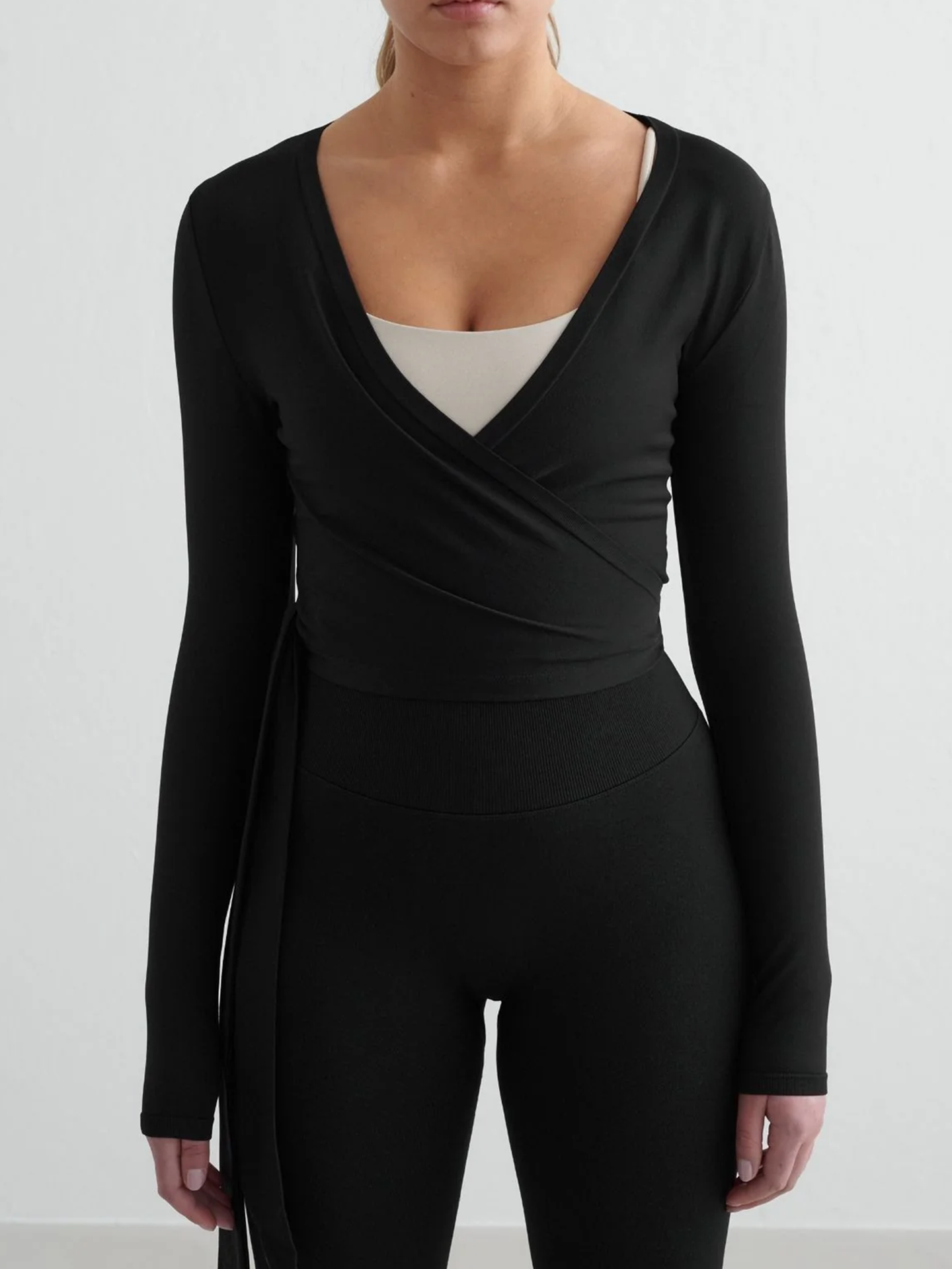 Aim'n Shape Seamless Wrap Top Black