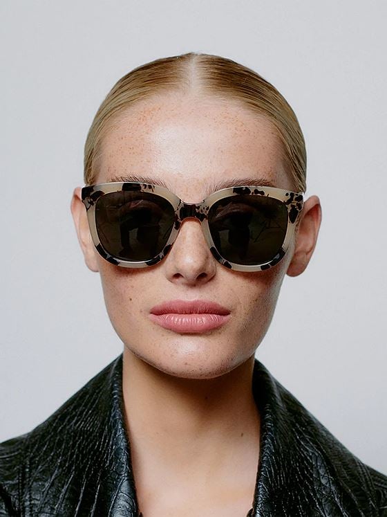 A. KJÆRBEDE Billy Hornet