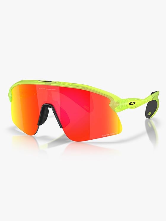 Oakley Stunt Devil Small Frame: Matte Uranium / Lenses: Prizm Ruby